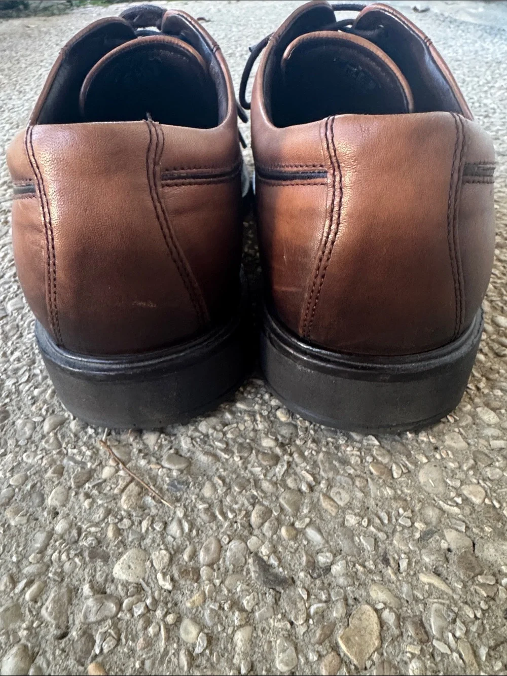 Ecco Men’s Brown Cap toe dress Sshoes